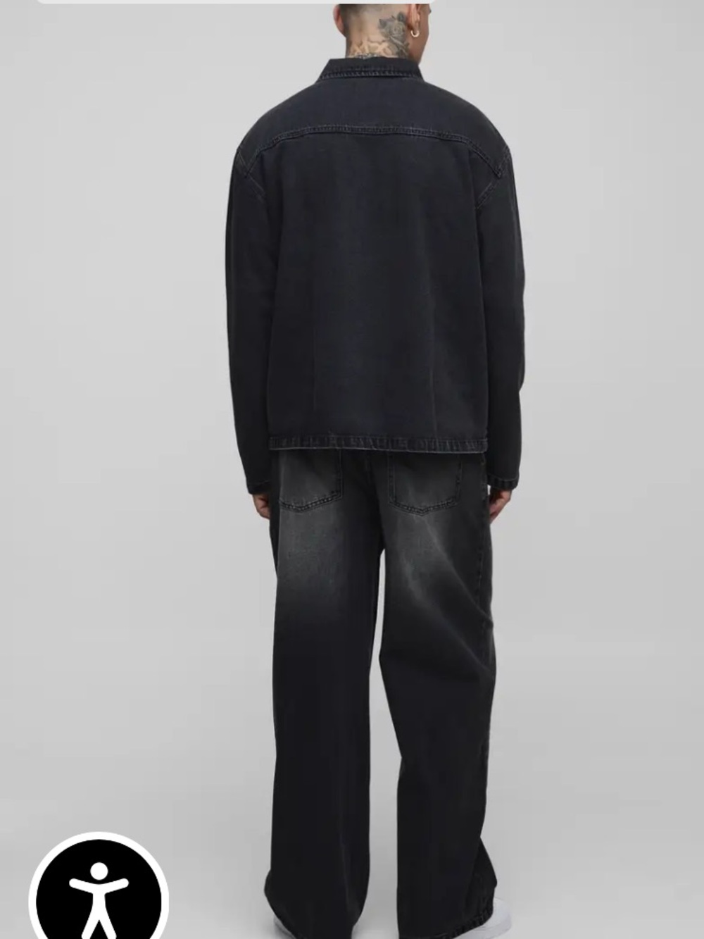 Boohoo Men's Tall Pleated Baggy Jeans in washed black. NWT. Retail 70